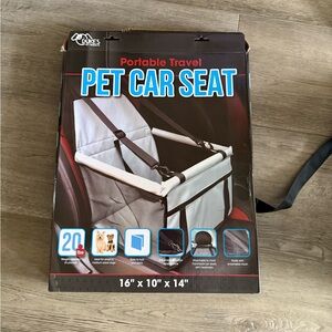 NWOT Portable Travel Pet Car Seat - Gray